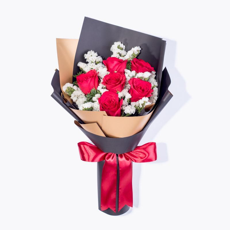 Romantic Roses in Hand Bouquet (Fresh Flowers) * Rider Delivery Within ...
